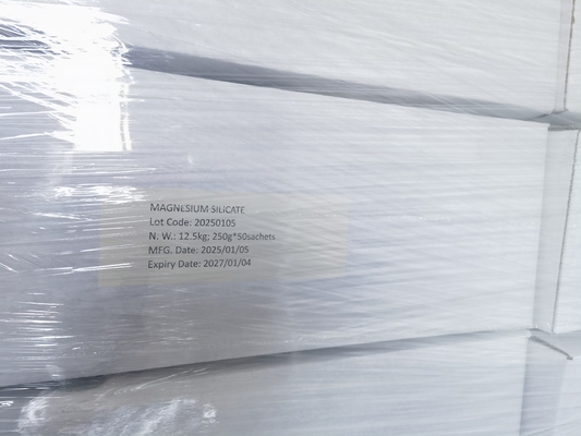 Pakket Op maat gemaakt oliefilterpoeder voor levensmiddelen Magnesiumsilicaat Adsorbent CAS 1343-88-0